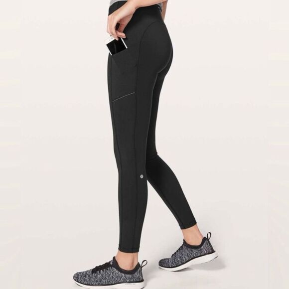 Lululemon Athletica Women's Black Speed up Tight size 6 - Picture 3 of 10